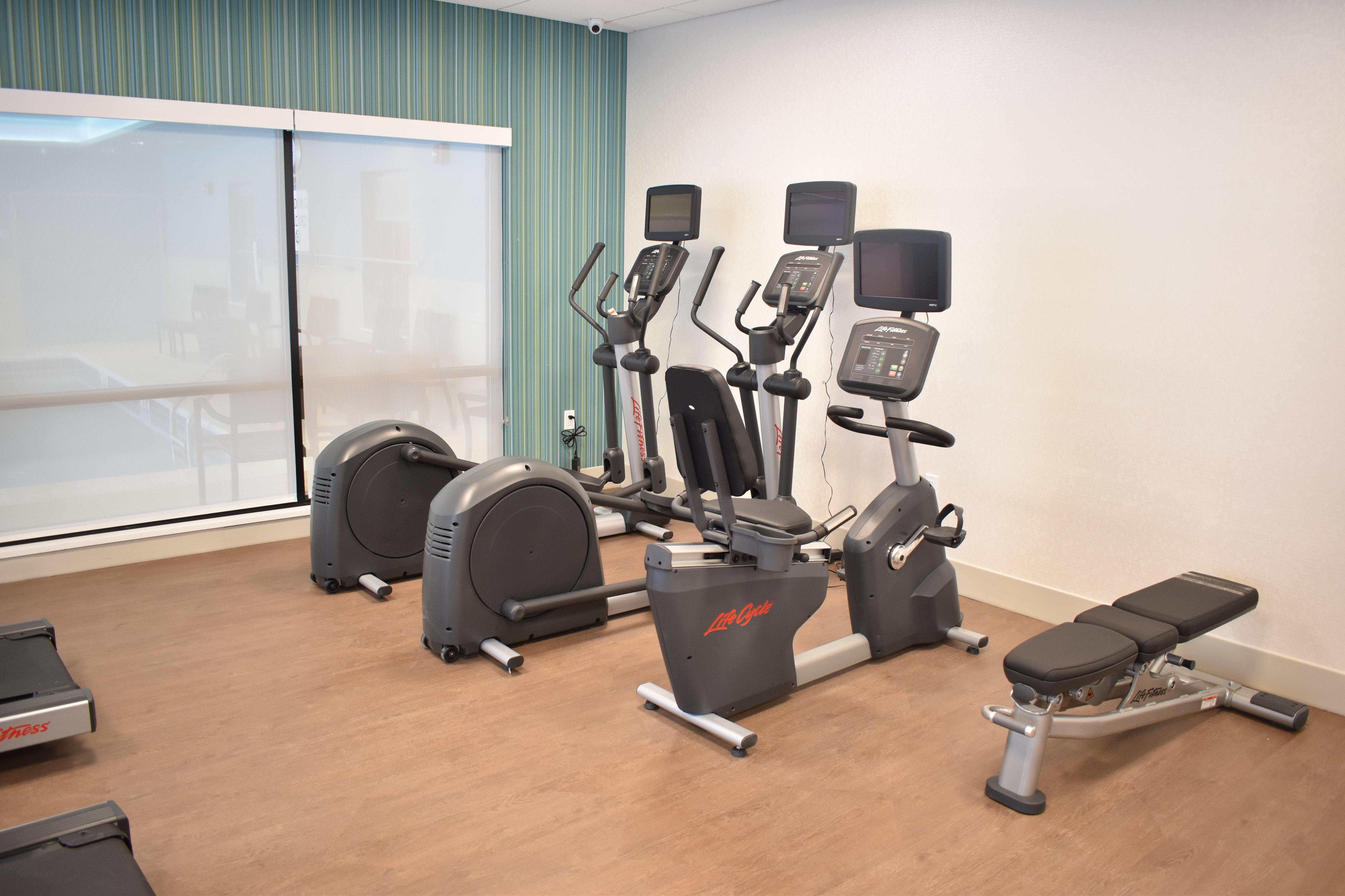 Holiday Inn Express & Suites - Boston South - Randolph By Ihg Εξωτερικό φωτογραφία