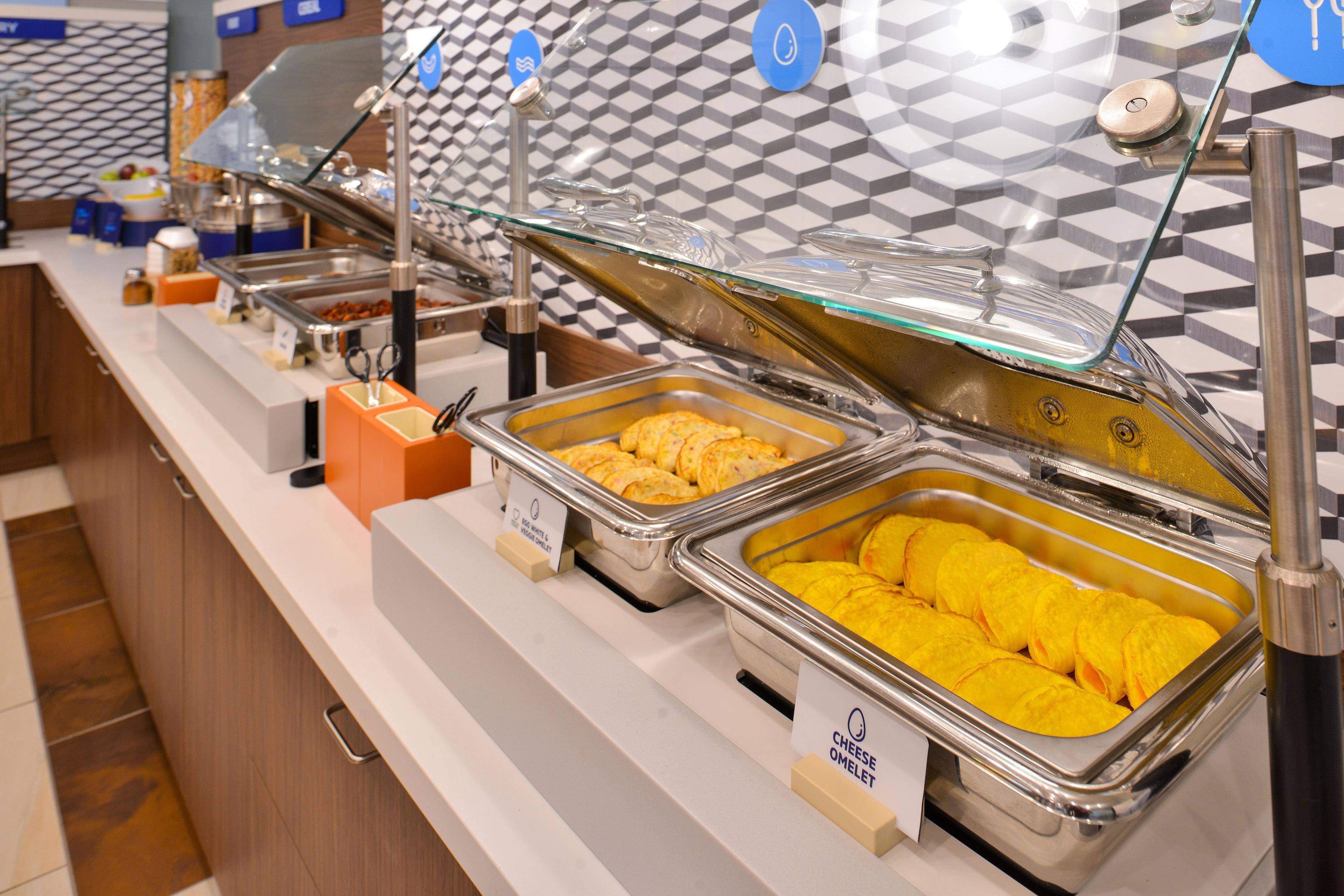 Holiday Inn Express & Suites - Boston South - Randolph By Ihg Εξωτερικό φωτογραφία